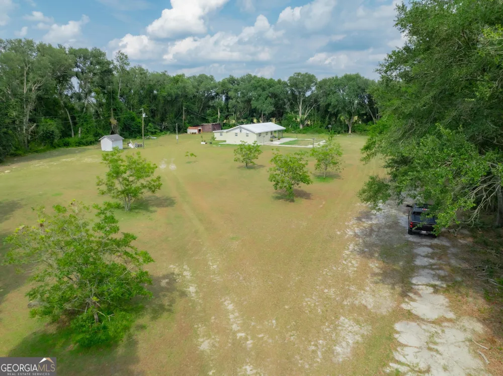2165 Satilla Church RD Baxley, GA 31513