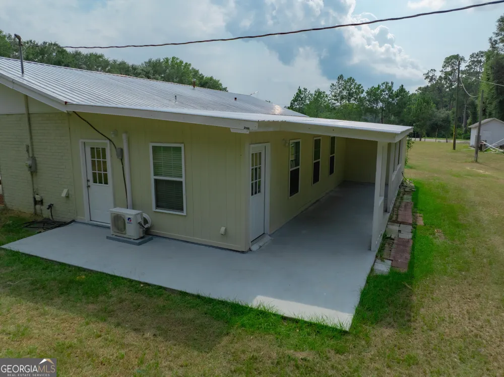 2165 Satilla Church RD Baxley, GA 31513