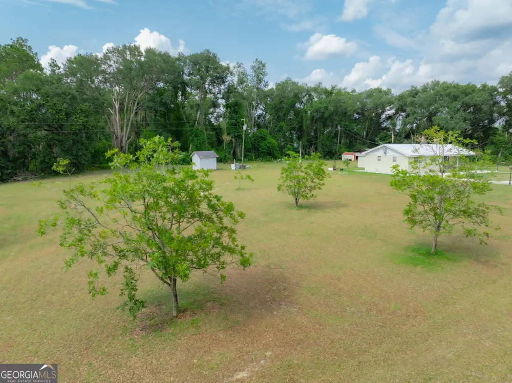 2165 Satilla Church RD Baxley, GA 31513