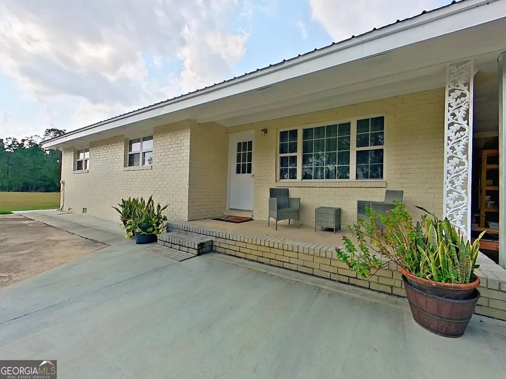 2165 Satilla Church RD Baxley, GA 31513