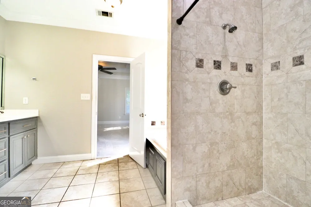 4752 San Saba DR Hahira, GA 31632
