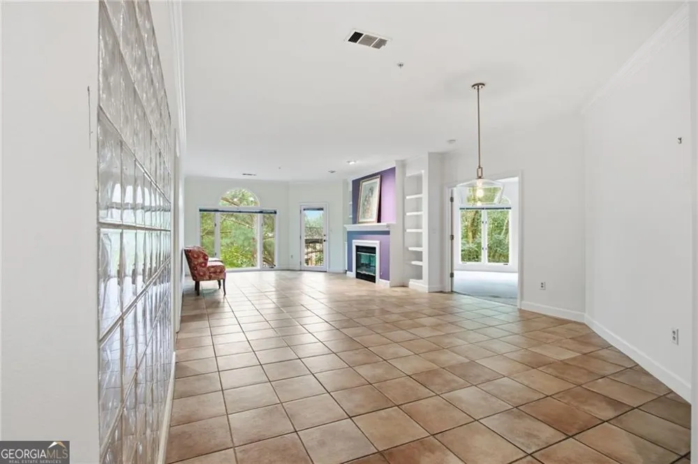 5350 Brooke Ridge DR Dunwoody, GA 30338