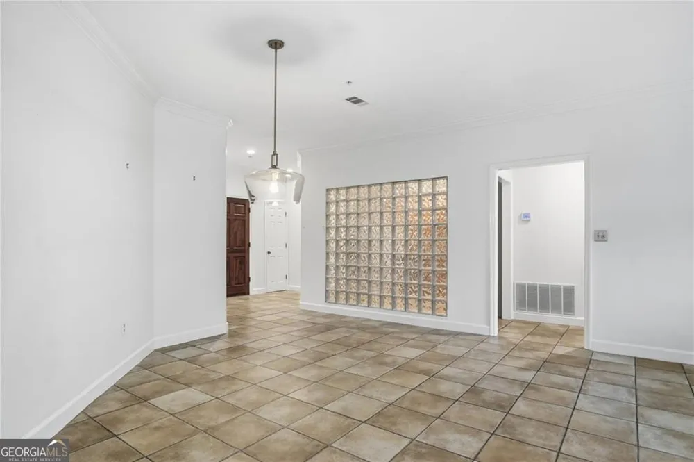 5350 Brooke Ridge DR Dunwoody, GA 30338