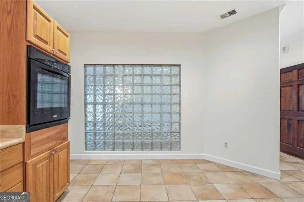 5350 Brooke Ridge DR Dunwoody, GA 30338