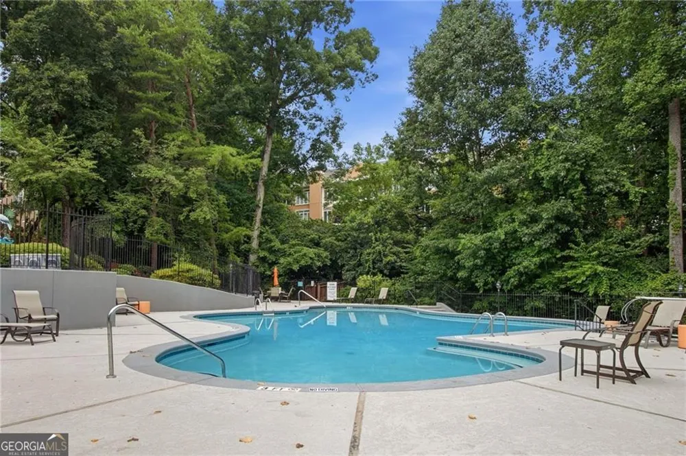 5350 Brooke Ridge DR Dunwoody, GA 30338