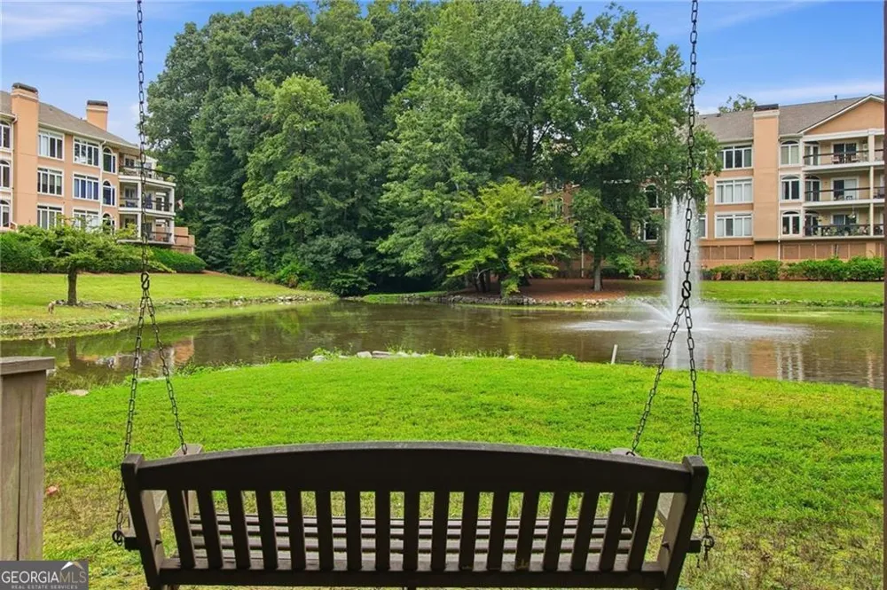 5350 Brooke Ridge DR Dunwoody, GA 30338