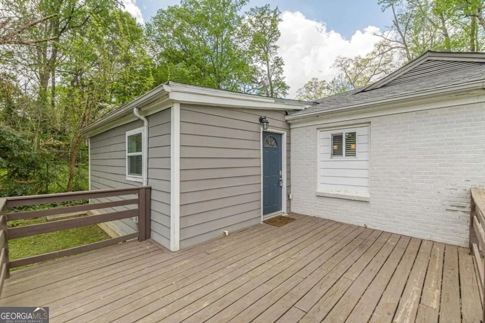 3182 Lake AVE Hapeville, GA 30354