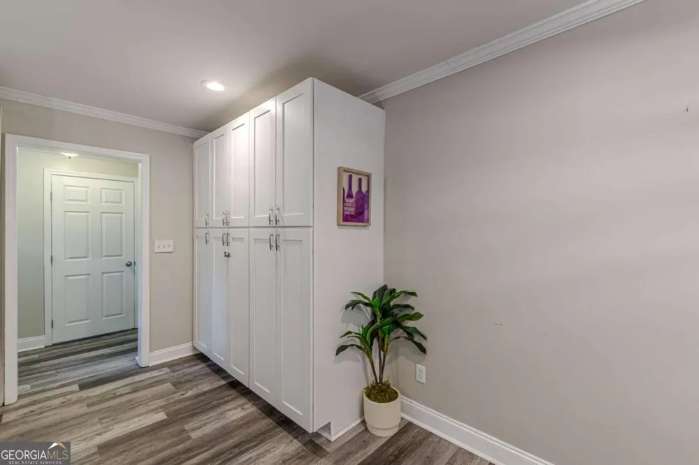 3182 Lake AVE Hapeville, GA 30354