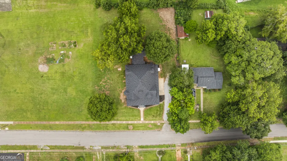 210 N 14th ST Lanett, AL 36863