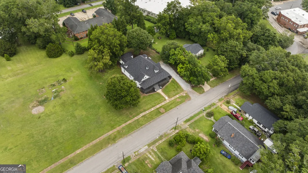 210 N 14th ST Lanett, AL 36863
