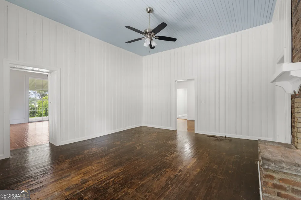 210 N 14th ST Lanett, AL 36863
