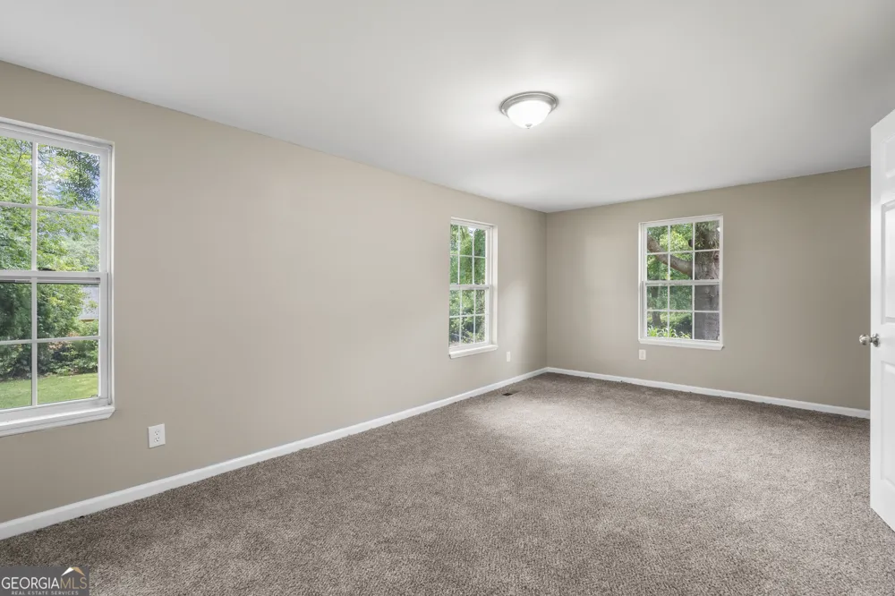 210 N 14th ST Lanett, AL 36863