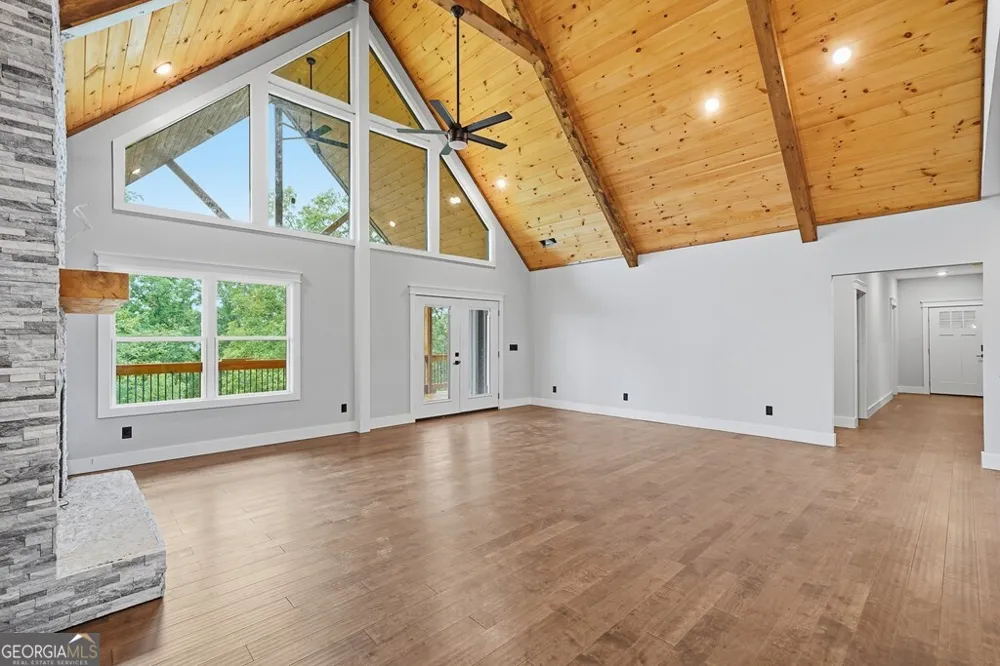 313 Jeff DR Ellijay, GA 30540