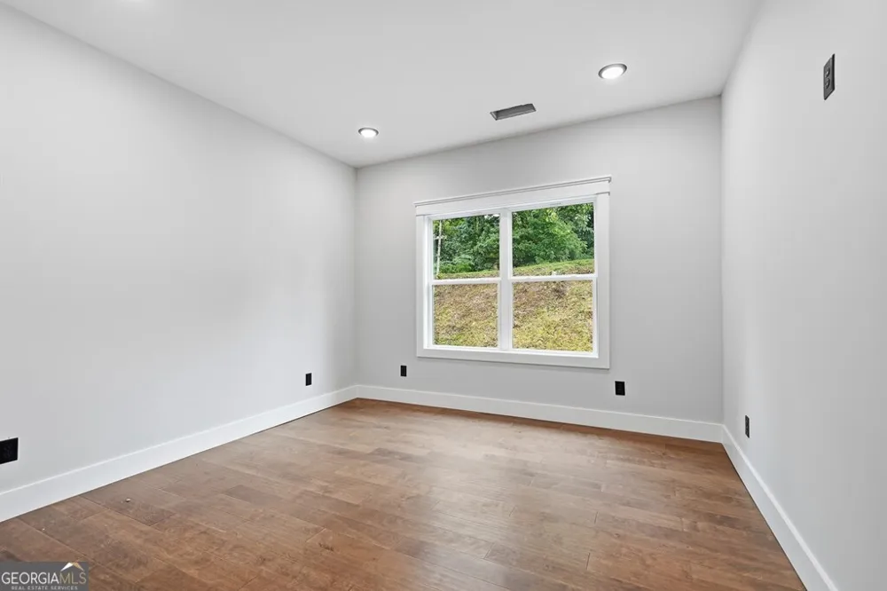 313 Jeff DR Ellijay, GA 30540