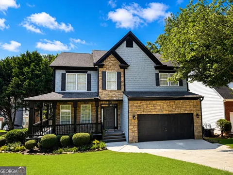 884 Liberty Ives DR
