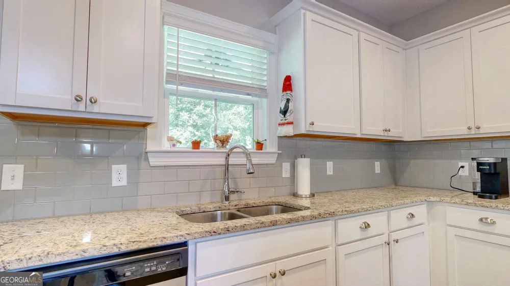 126 SamsDrive Guyton, GA 31312