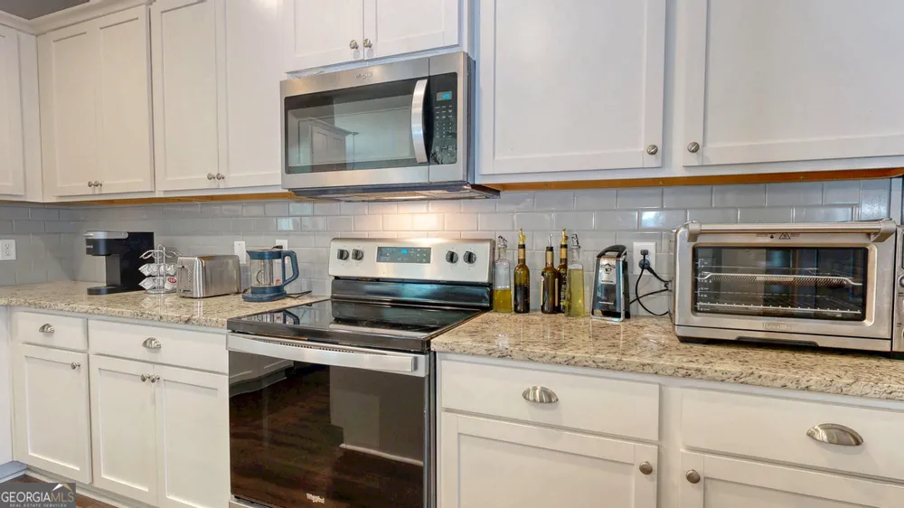 126 SamsDrive Guyton, GA 31312