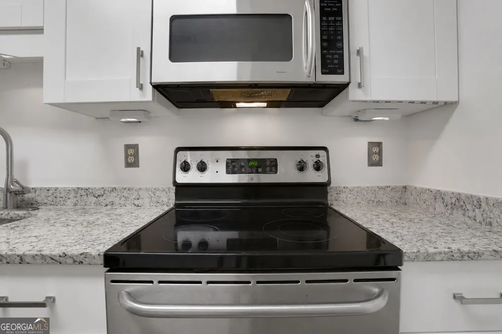 3843 Woodridge WAY Tucker, GA 30084