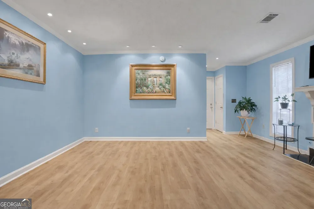 3843 Woodridge WAY Tucker, GA 30084