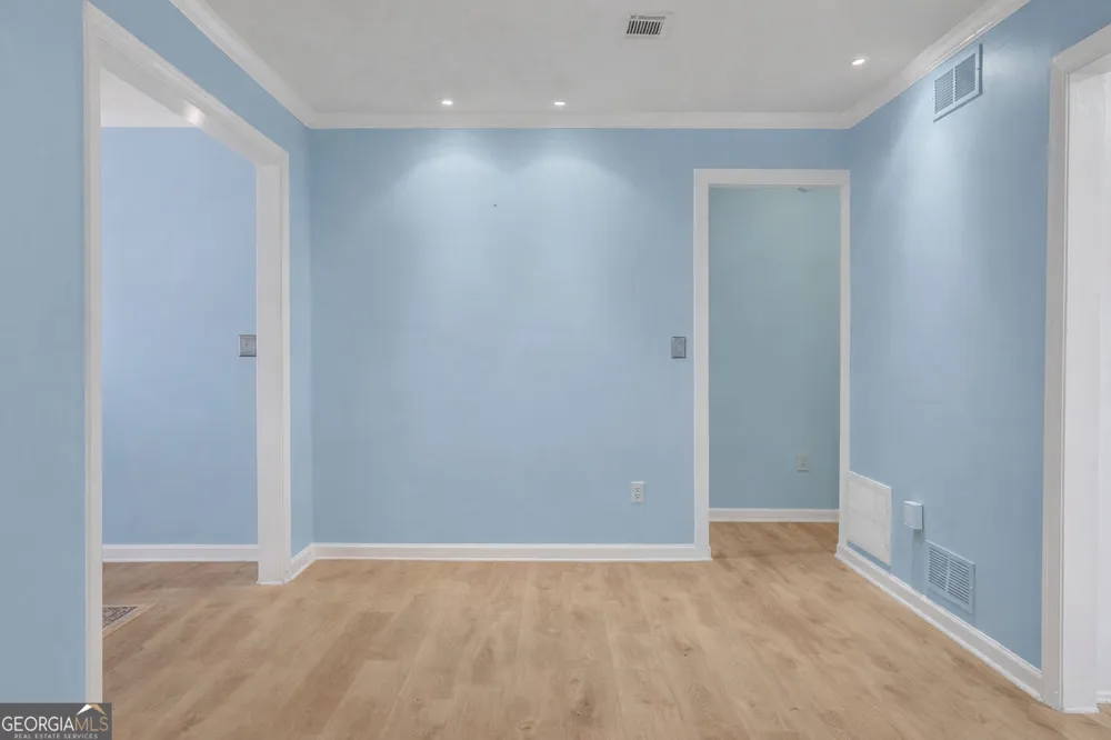 3843 Woodridge WAY Tucker, GA 30084