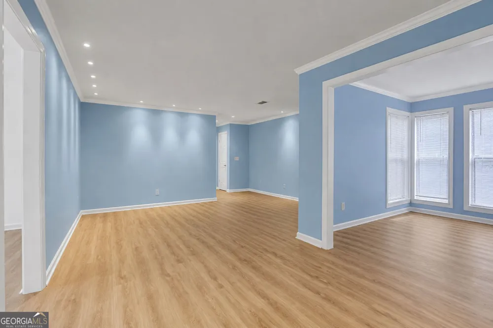 3843 Woodridge WAY Tucker, GA 30084