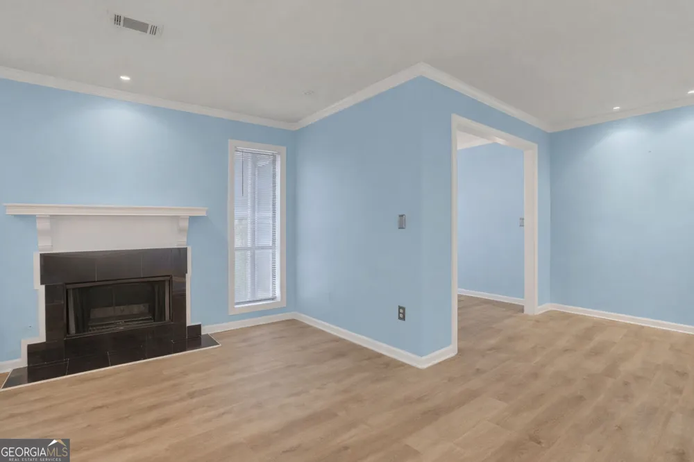 3843 Woodridge WAY Tucker, GA 30084