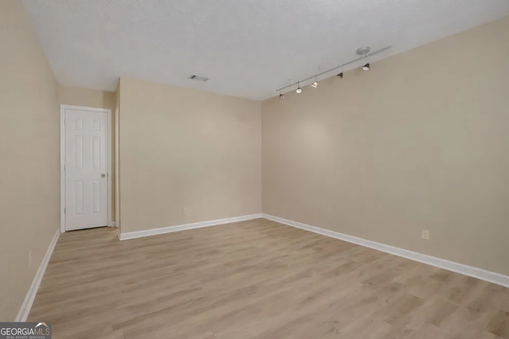 3843 Woodridge WAY Tucker, GA 30084