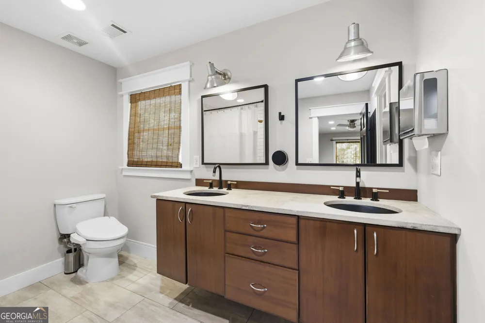 3985 Lynfield CT South Fulton, GA 30349