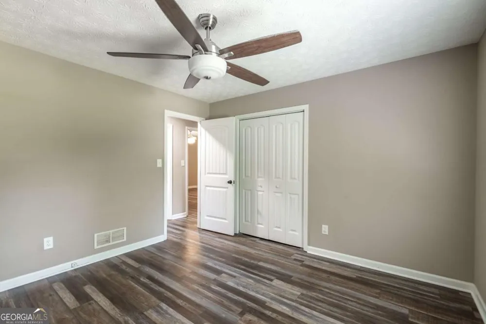 5240 Emmett Still RD Loganville, GA 30052