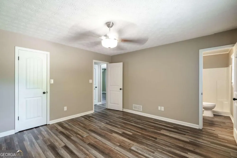 5240 Emmett Still RD Loganville, GA 30052