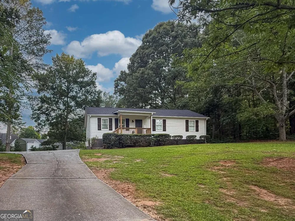 5240 Emmett Still RD Loganville, GA 30052