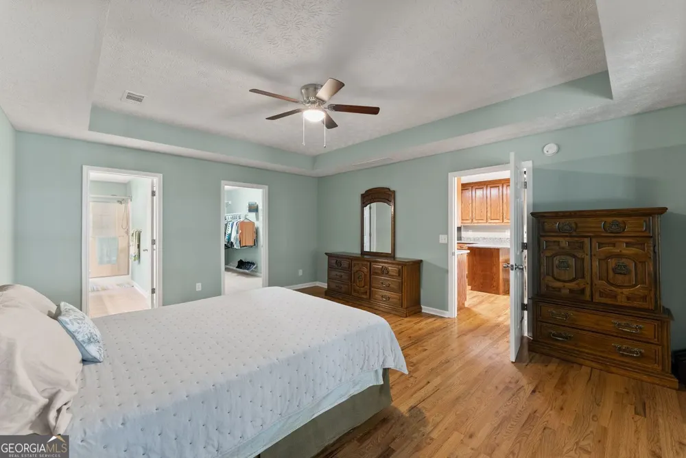 1194 Foster RD Statham, GA 30666
