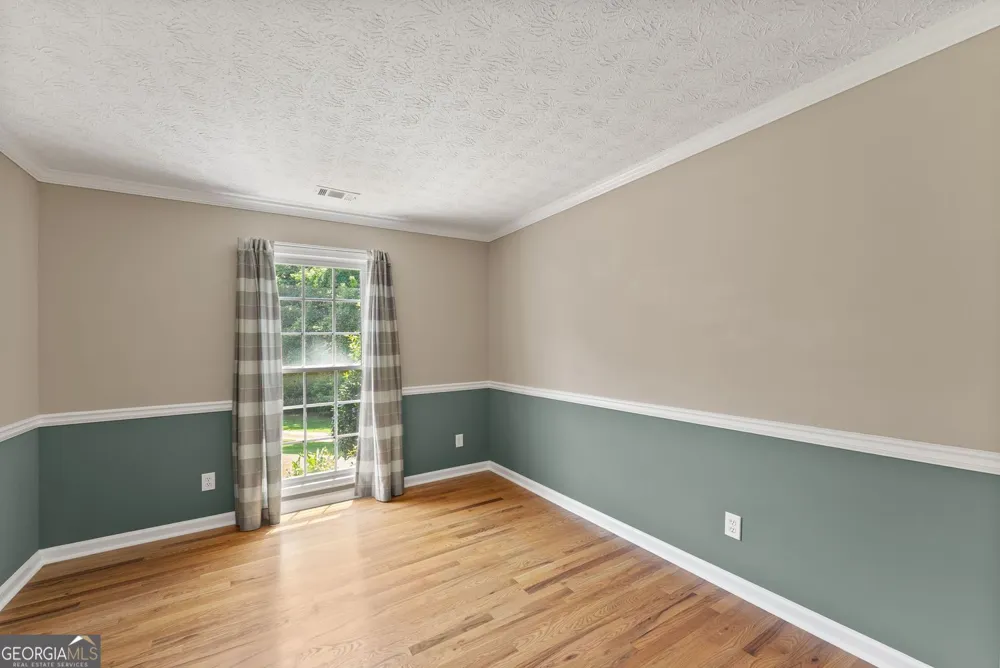 1194 Foster RD Statham, GA 30666