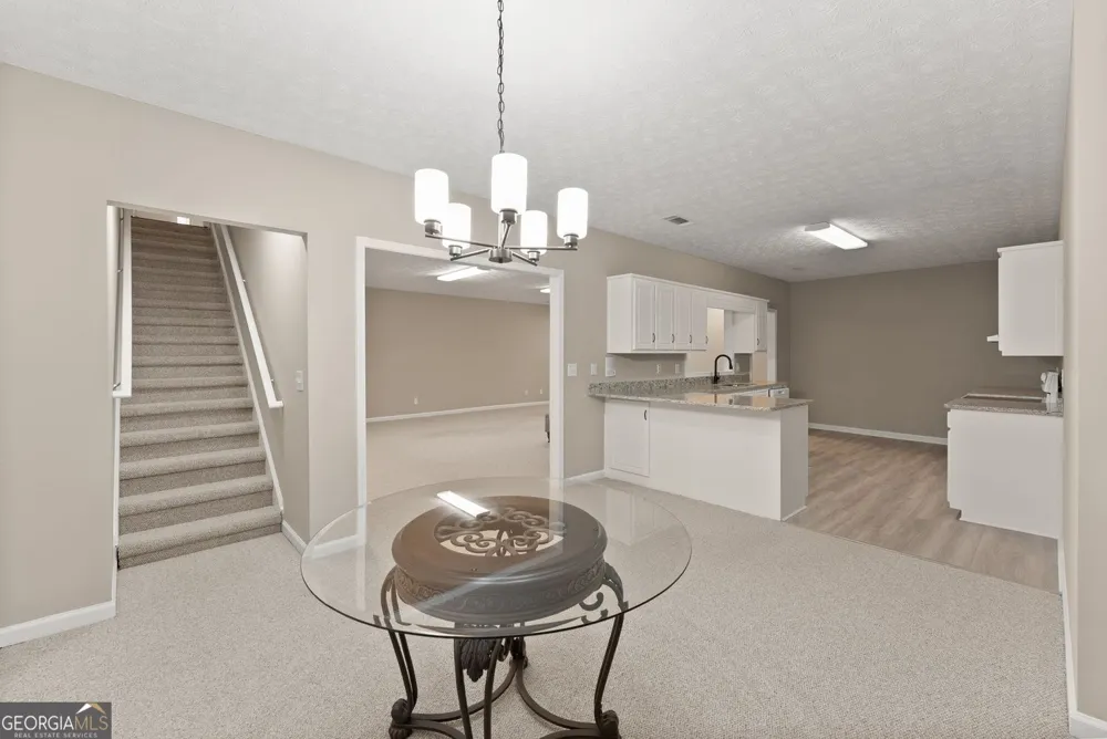 1194 Foster RD Statham, GA 30666