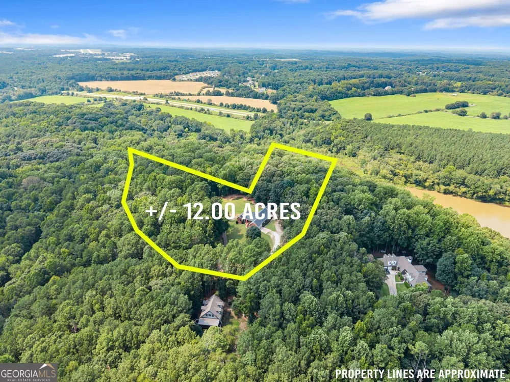 1194 Foster RD Statham, GA 30666