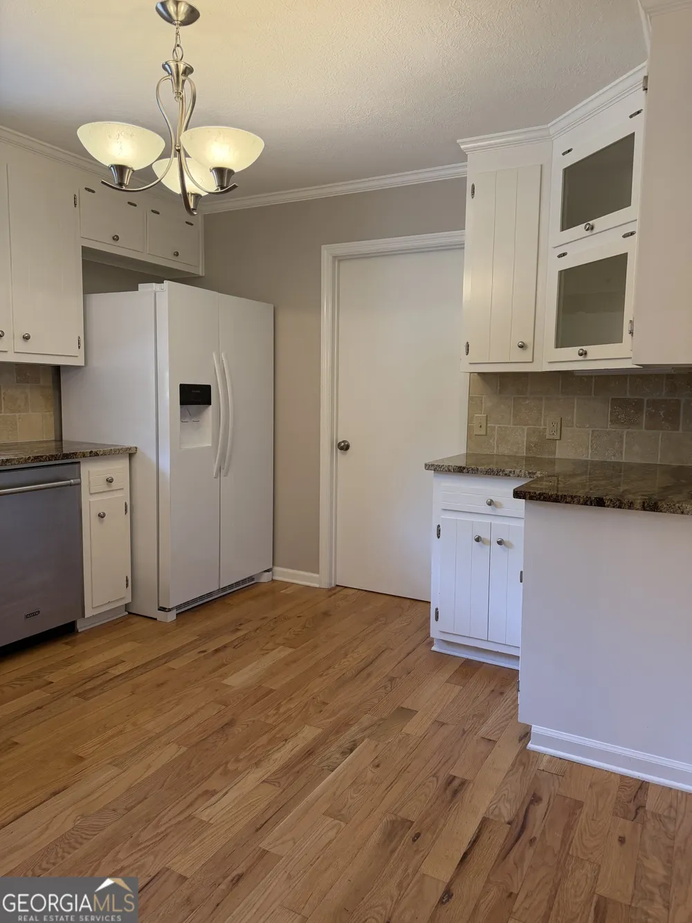 402 Skyline DR Dahlonega, GA 30533