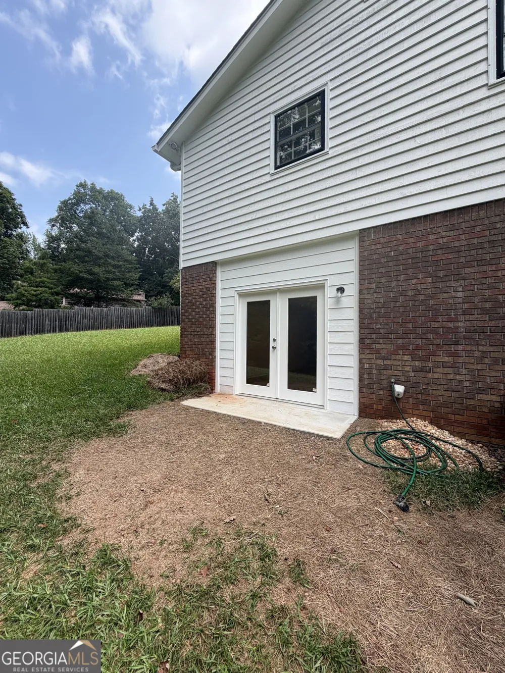 402 Skyline DR Dahlonega, GA 30533