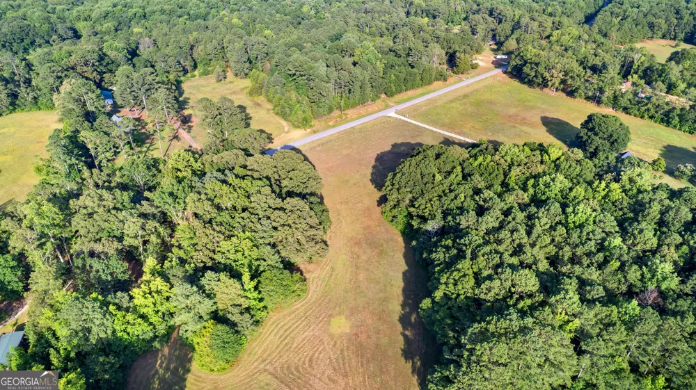 4091 Hollonville RD Williamson, GA 30292
