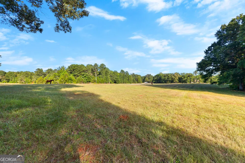 4091 Hollonville RD Williamson, GA 30292