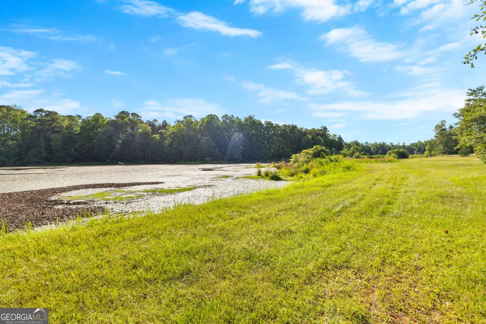 4091 Hollonville RD Williamson, GA 30292