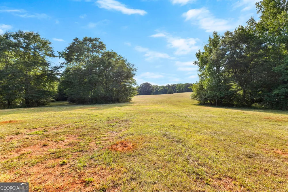4091 Hollonville RD Williamson, GA 30292