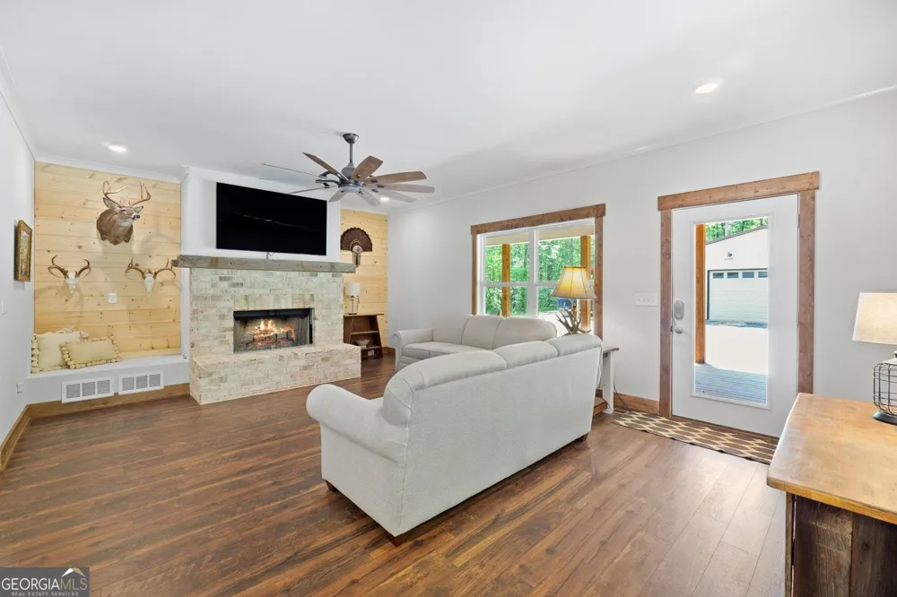 1337 Green ST Concord, GA 30206
