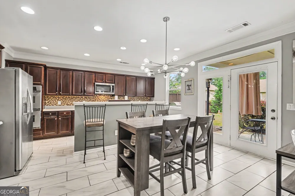 4402 Alysheba DR Fairburn, GA 30213