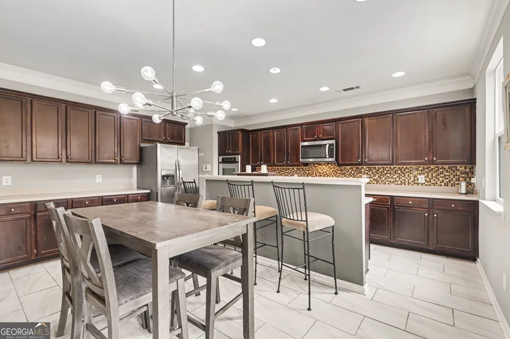 4402 Alysheba DR Fairburn, GA 30213