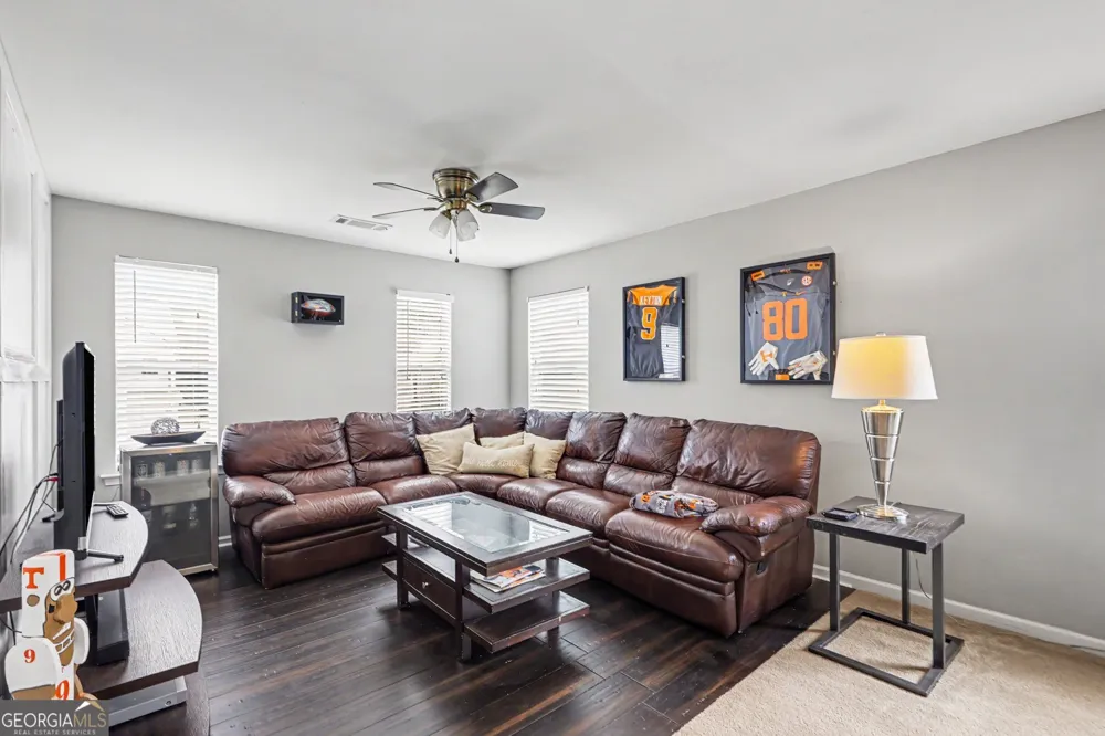 4402 Alysheba DR Fairburn, GA 30213