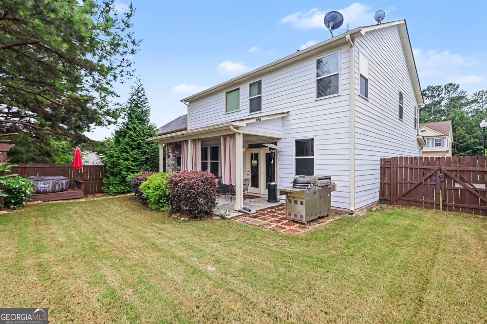 4402 Alysheba DR Fairburn, GA 30213