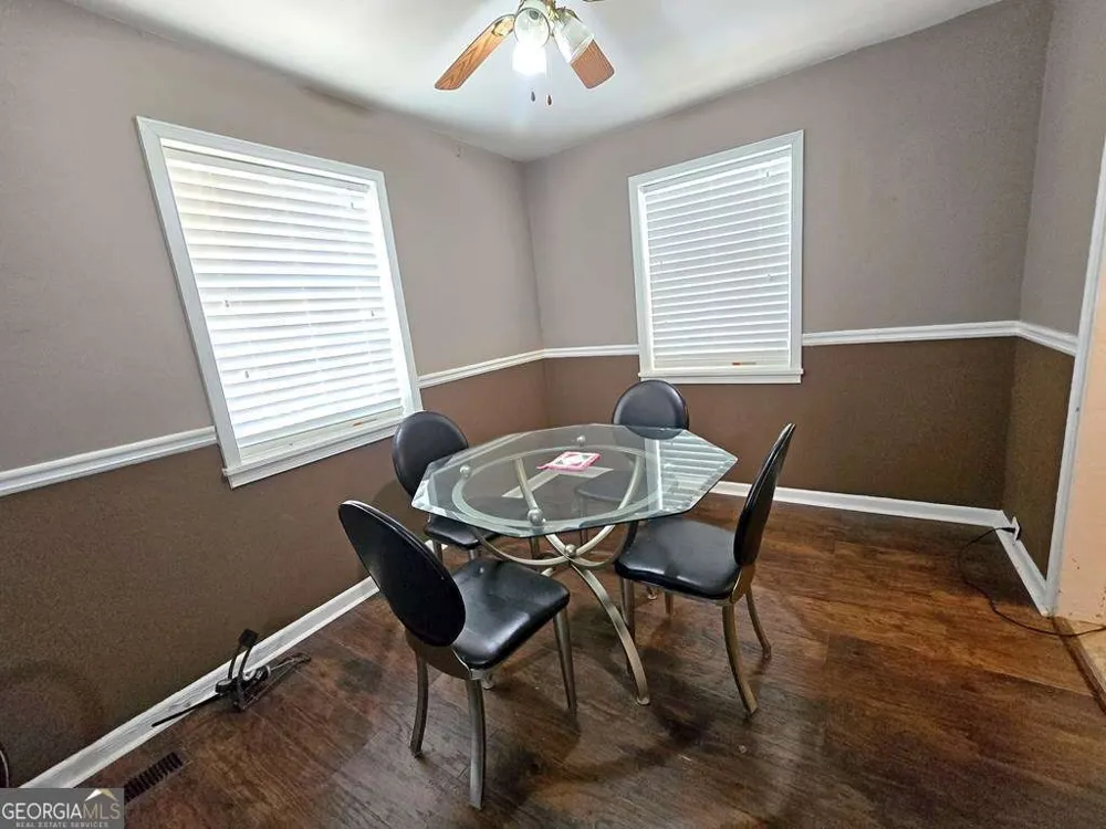 601 Azalea CIR Valdosta, GA 31602