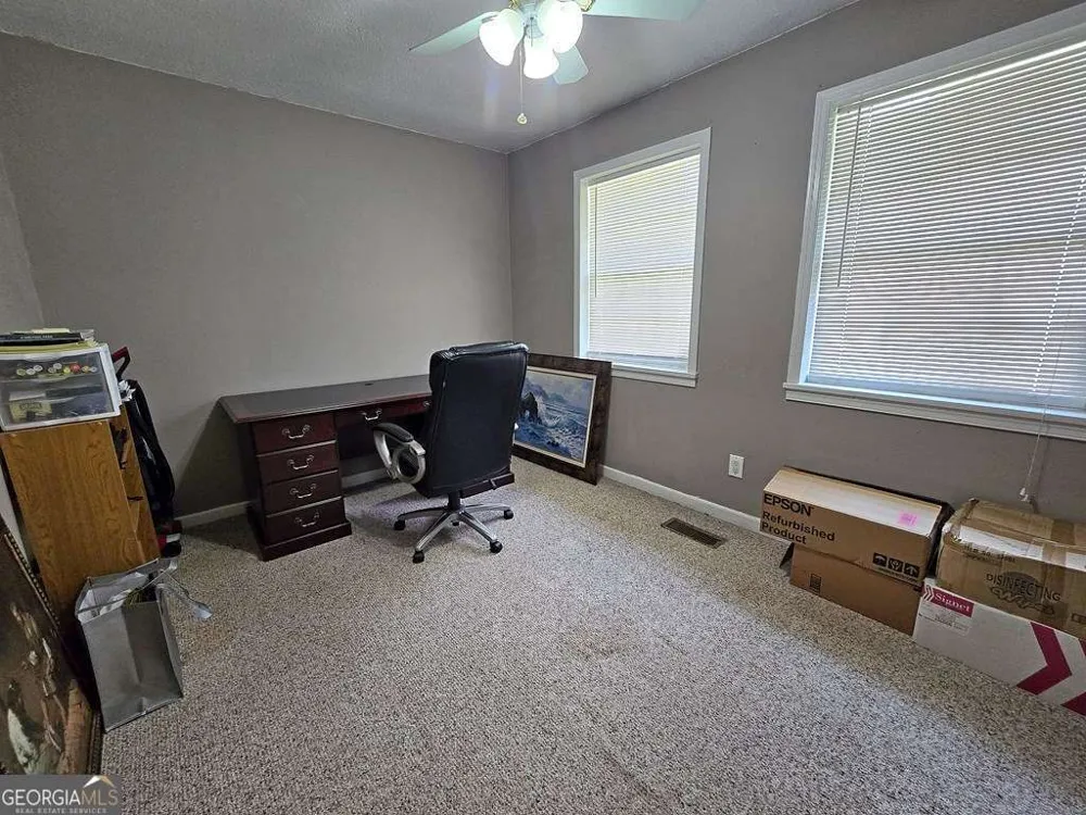 601 Azalea CIR Valdosta, GA 31602