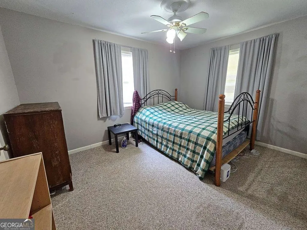 601 Azalea CIR Valdosta, GA 31602