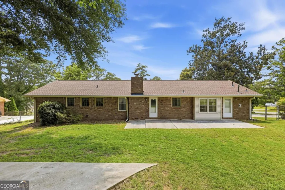 2171 Pinehurst RD Snellville, GA 30078